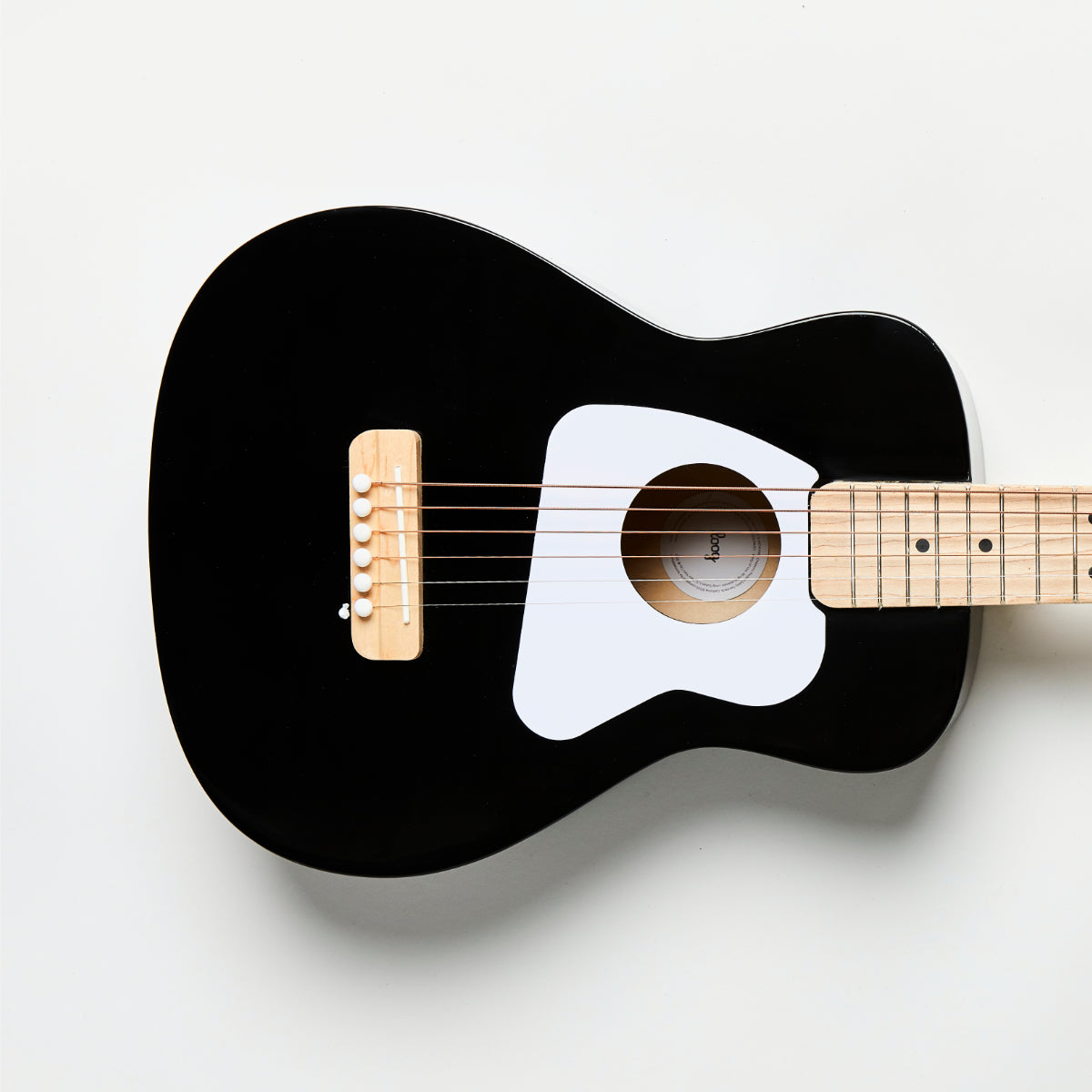 black-guitar-only black-guitar-strap
